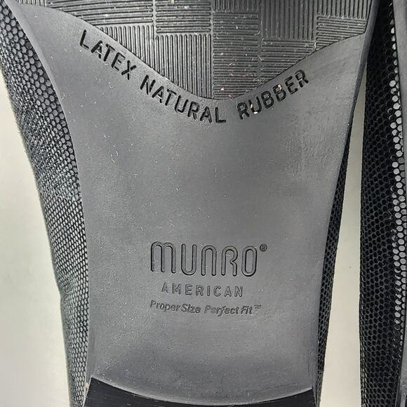 Munro Loafers Women 11 Wide Black Sheen Lizard Texture Low Rubber Heel 800080 - Picture 10 of 11